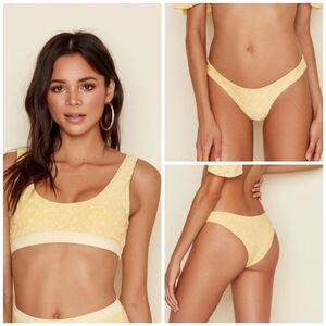 DIPPIN' Daisy's yellow eyelet bikini size M